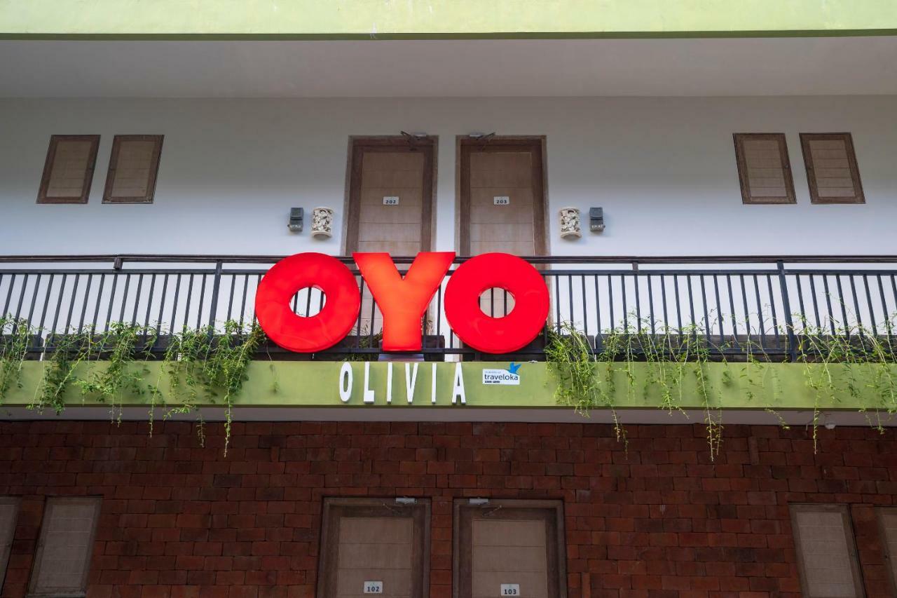Oyo 697 Olivia Inn Denpasar Legian  Bagian luar foto