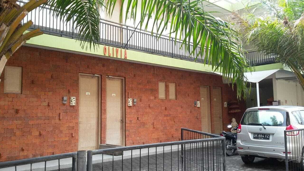 Oyo 697 Olivia Inn Denpasar Legian  Bagian luar foto