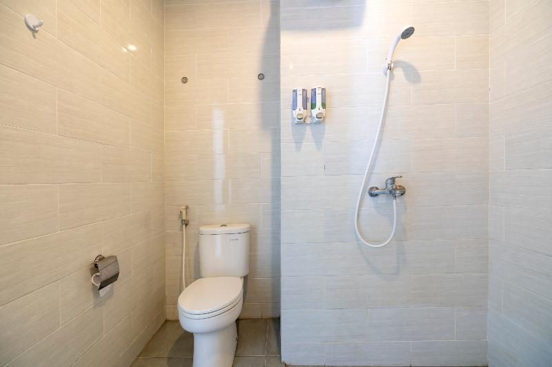 Oyo 697 Olivia Inn Denpasar Legian  Bagian luar foto